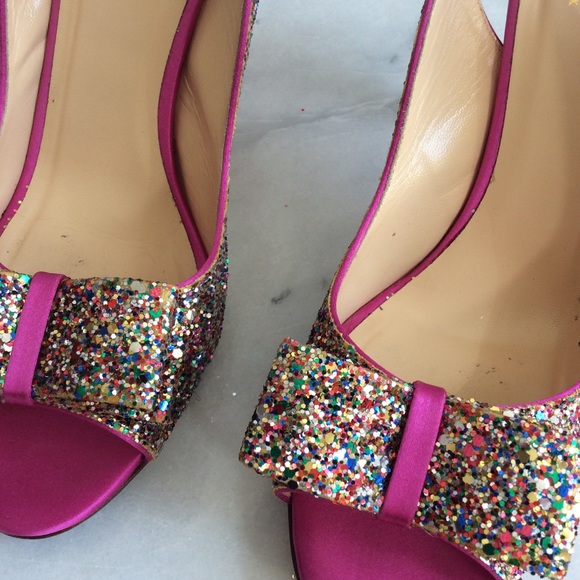 🚨SOLD🚨 Kate Spade Charm Bow Glitter Heels - Picture 2 of 8